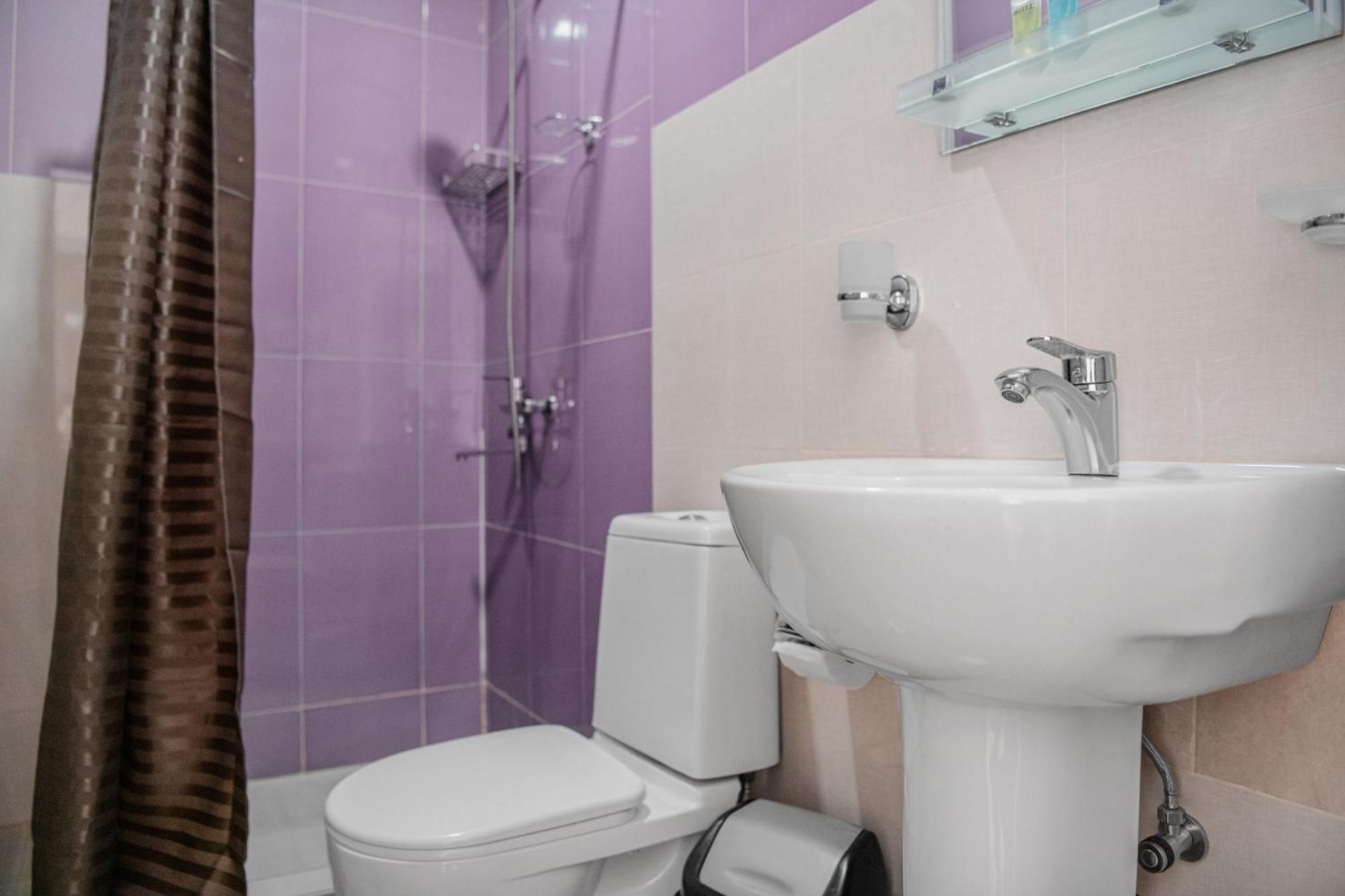 Lotus Hotel Tbilisi Eksteriør billede